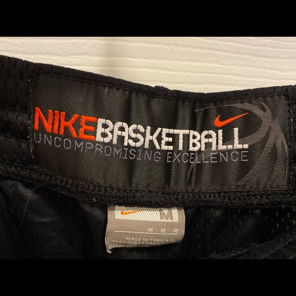 Nike Mens Black Basketball/Athletic Shorte -Size M - Picture 6 of 6